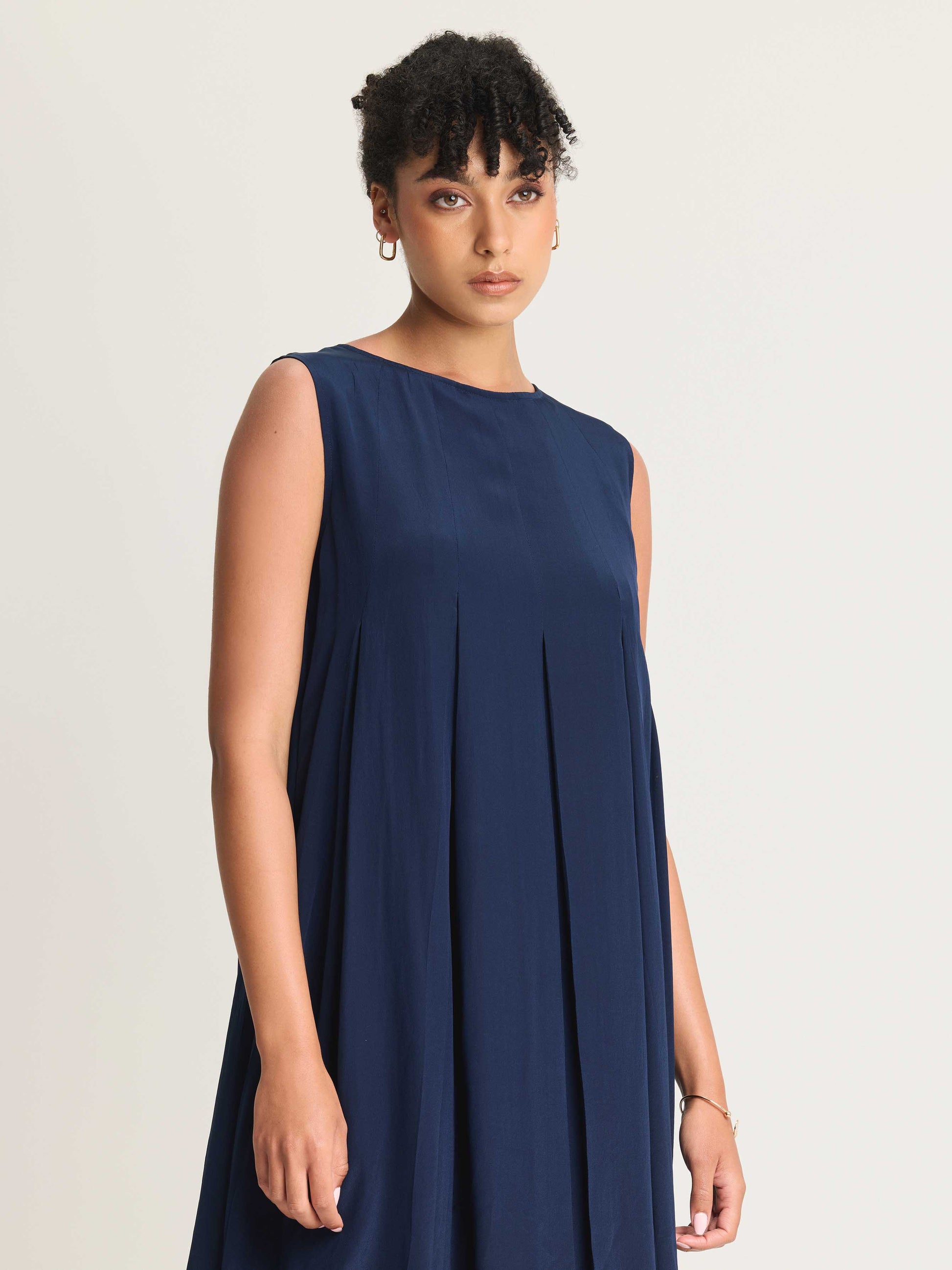 silk flat crepe dresses Figue Kalila Floral Print Silk Crepe De Chine Maxi Dress Ivory Tassel V Neck XS